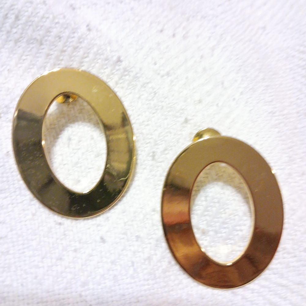 Sassy Jones Kennedy earrings